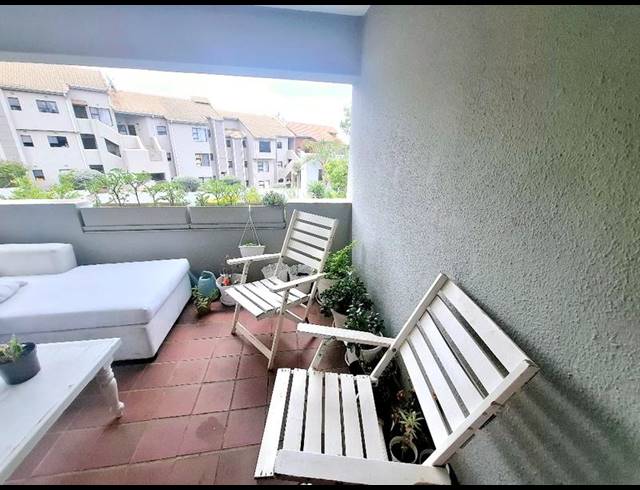 1 BEDROOM APARTMENT FOR SALE IN MORNINGSIDE